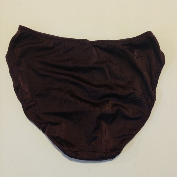 NEW Vogue Dessous Women's 2 PC Bra & Lace Maroon Panty Set 36D/L - Picture 7 of 8